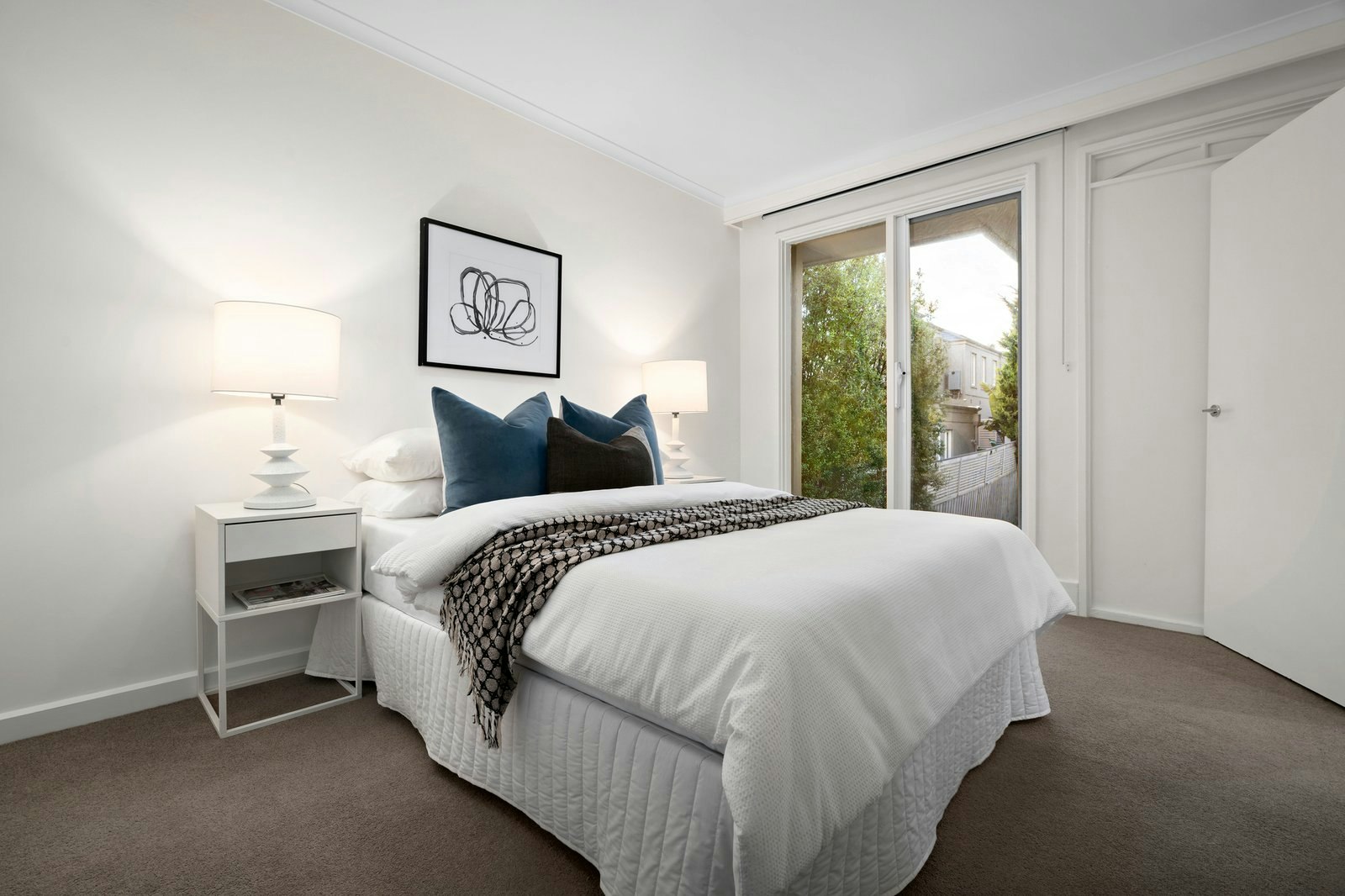 2/71 Roslyn Street, Brighton, 3186