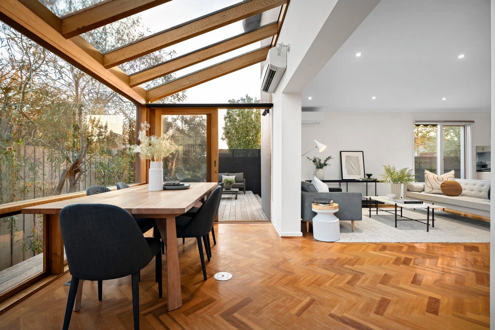 2/71 Roslyn Street, Brighton, 3186