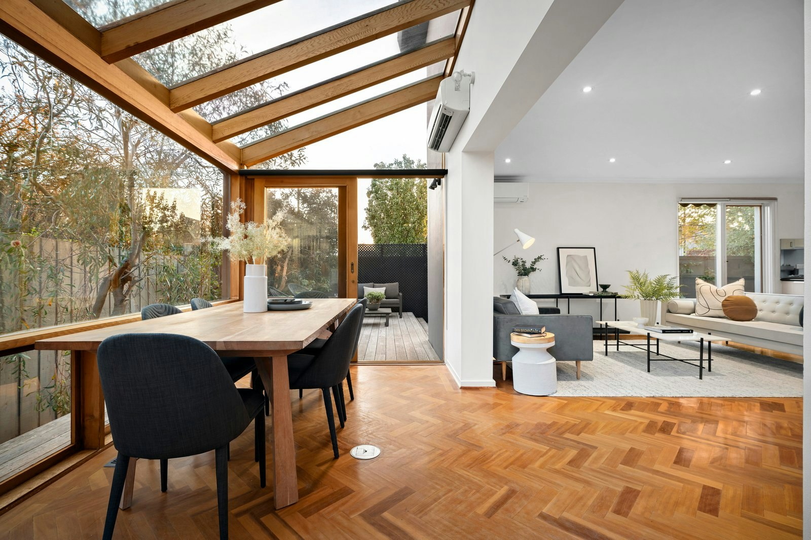 2/71 Roslyn Street, Brighton, 3186