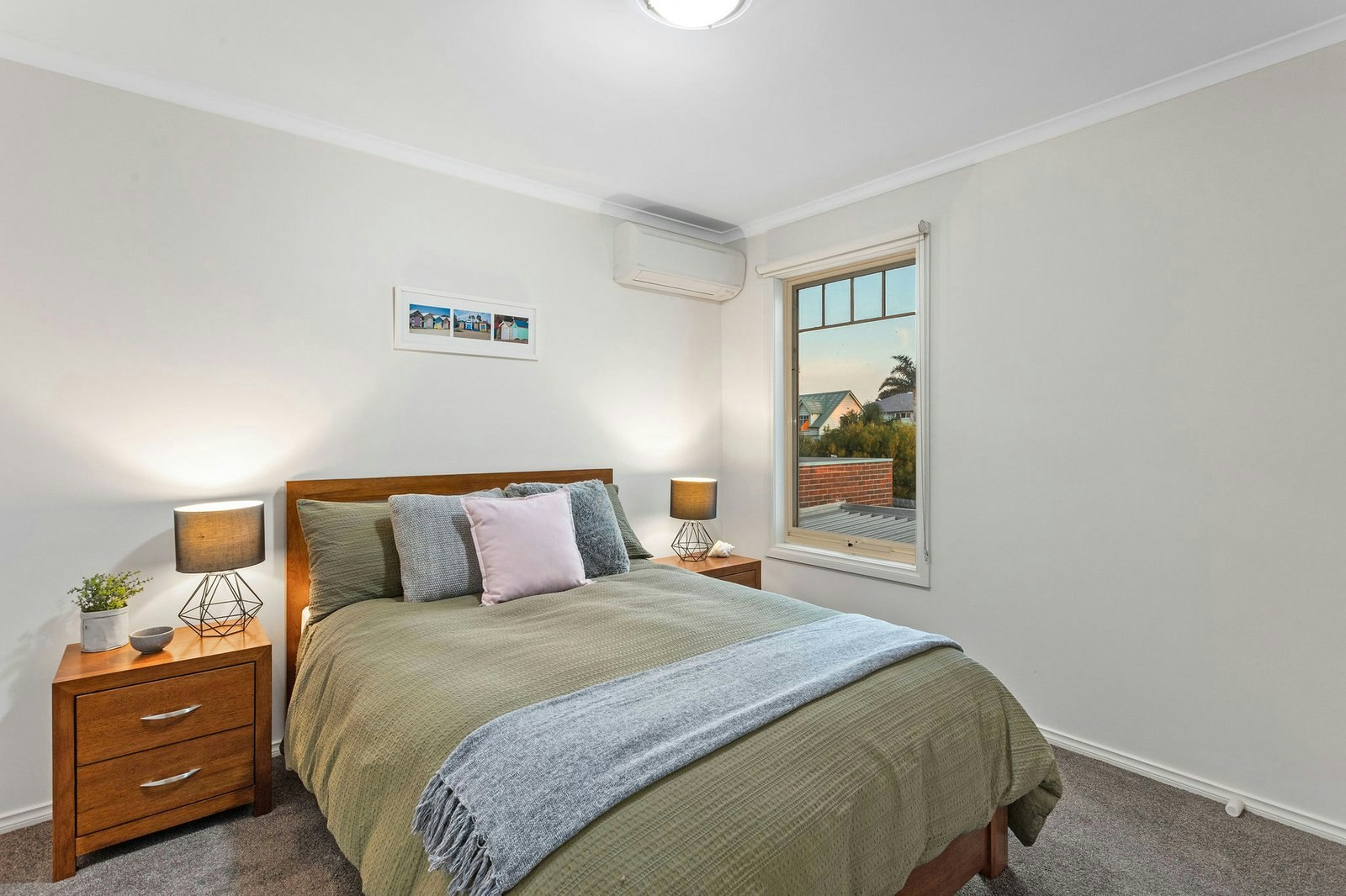 2/61 Nunns Road, Mornington, 3931