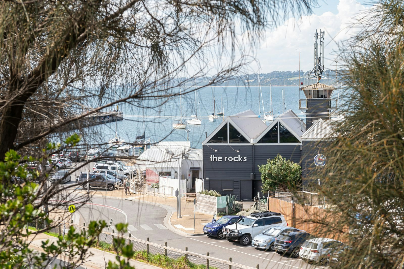 2/61 Nunns Road, Mornington, 3931