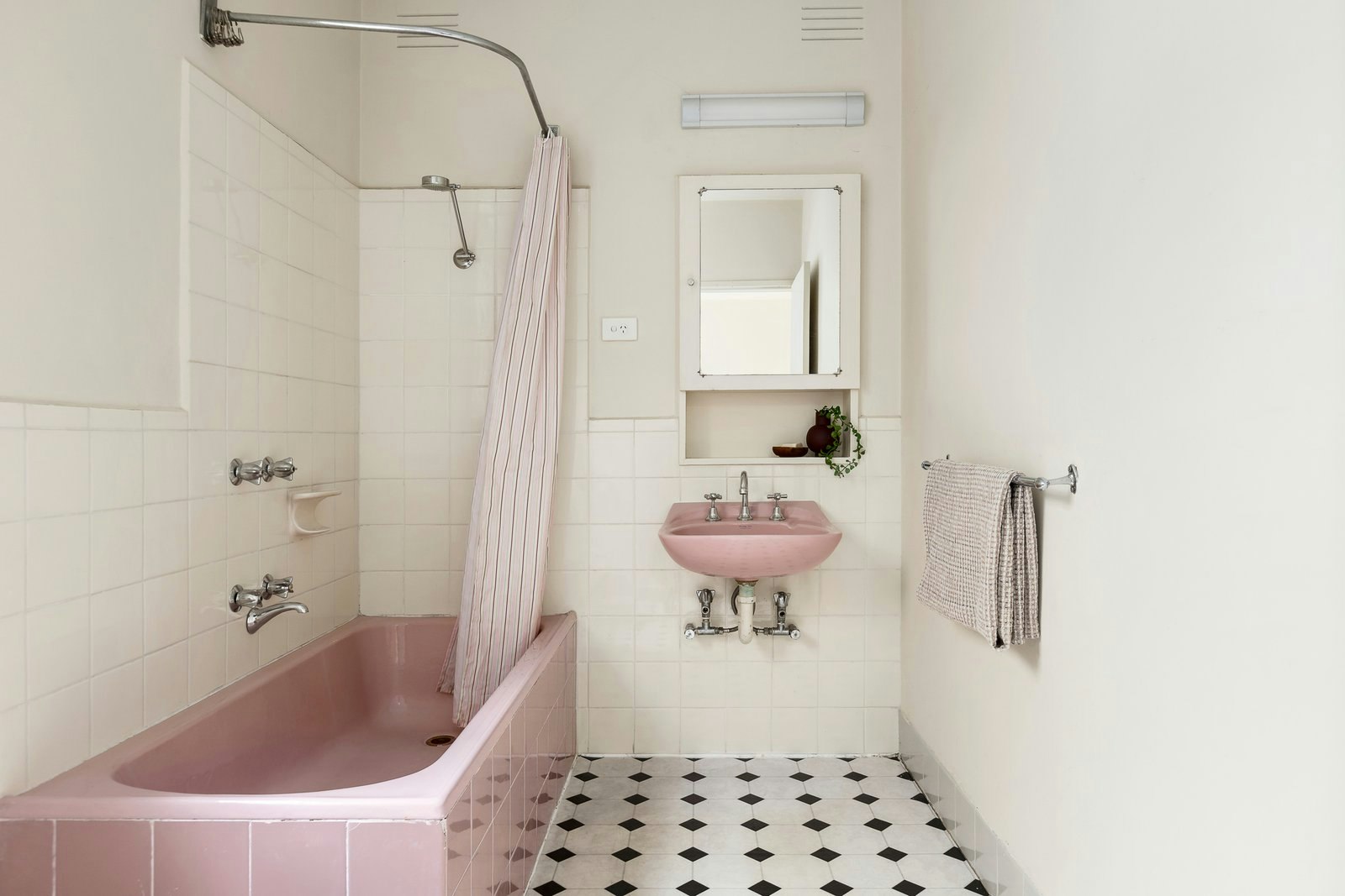 20/563 Glenferrie Road, Hawthorn, 3122