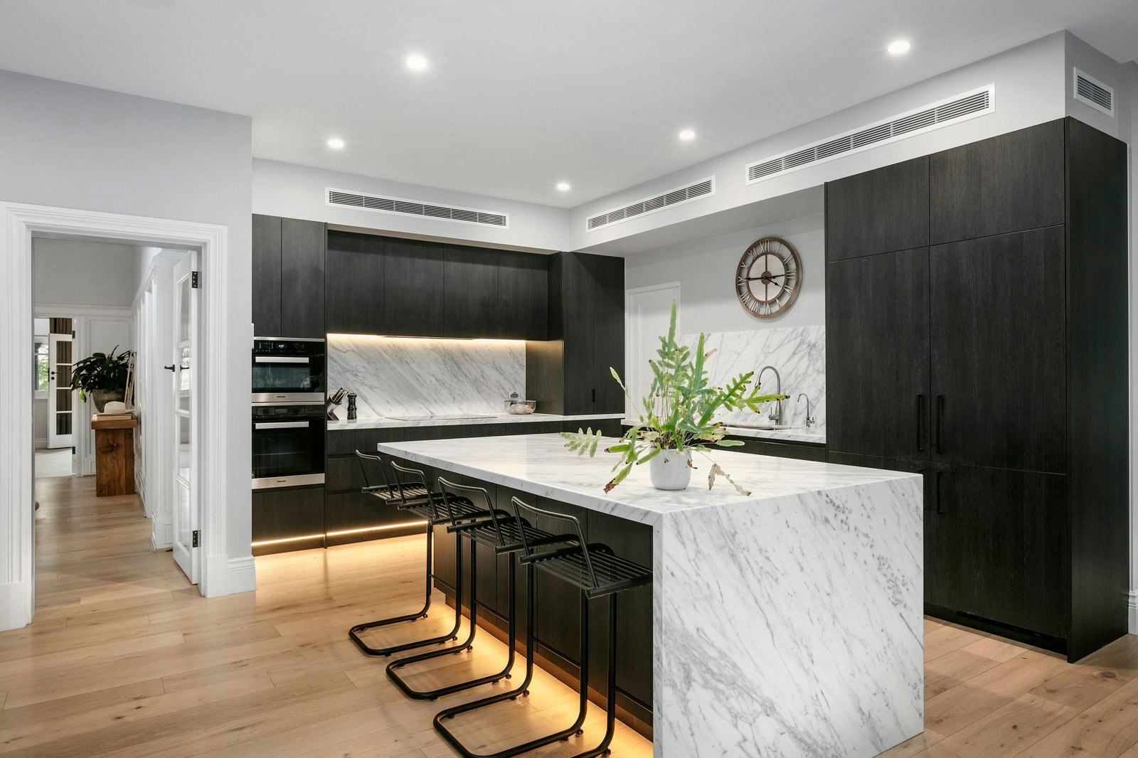 4 Holmwood Avenue, Brighton, 3186