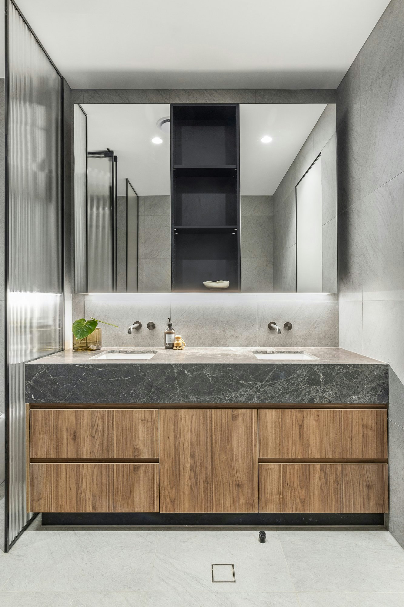 1/103 Brougham Street, Kew, 3101