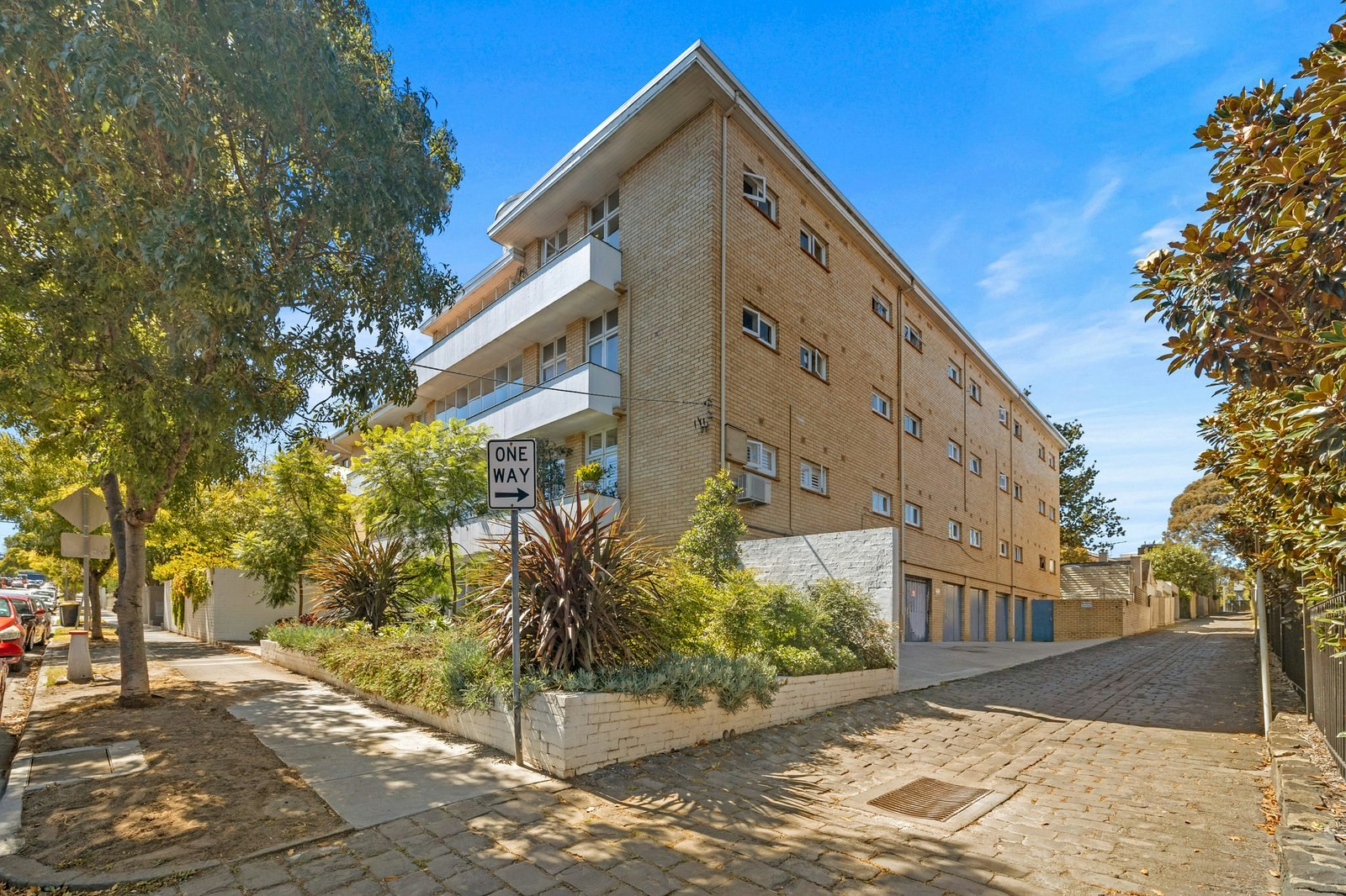 15/68 Mathoura Road, Toorak, 3142
