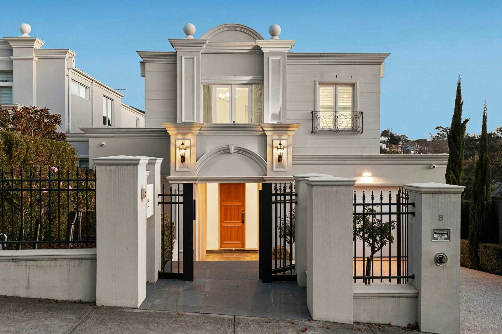 8 Yarrbat Avenue, Balwyn, 3103