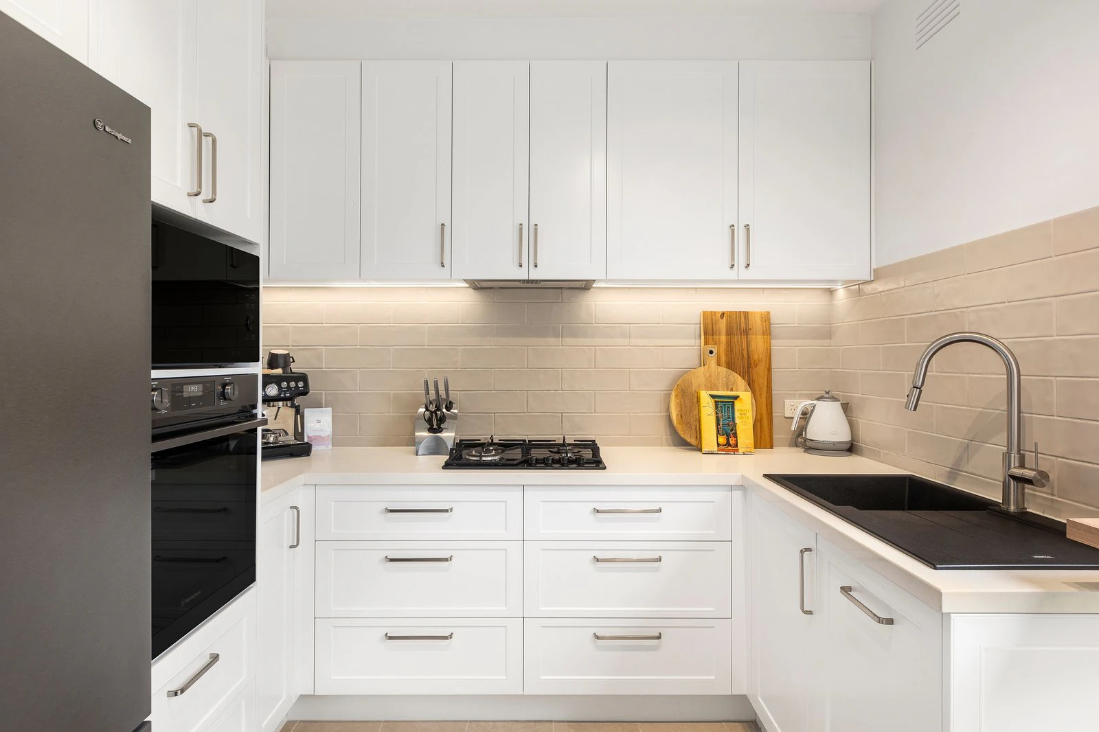 1/10-14 Clyde Street, Surrey Hills, 3127