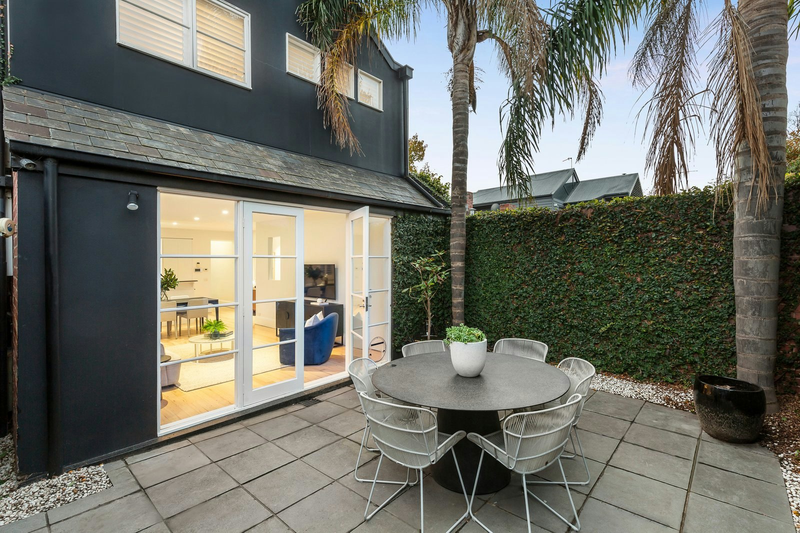 2 Clendon Road, Armadale, 3143