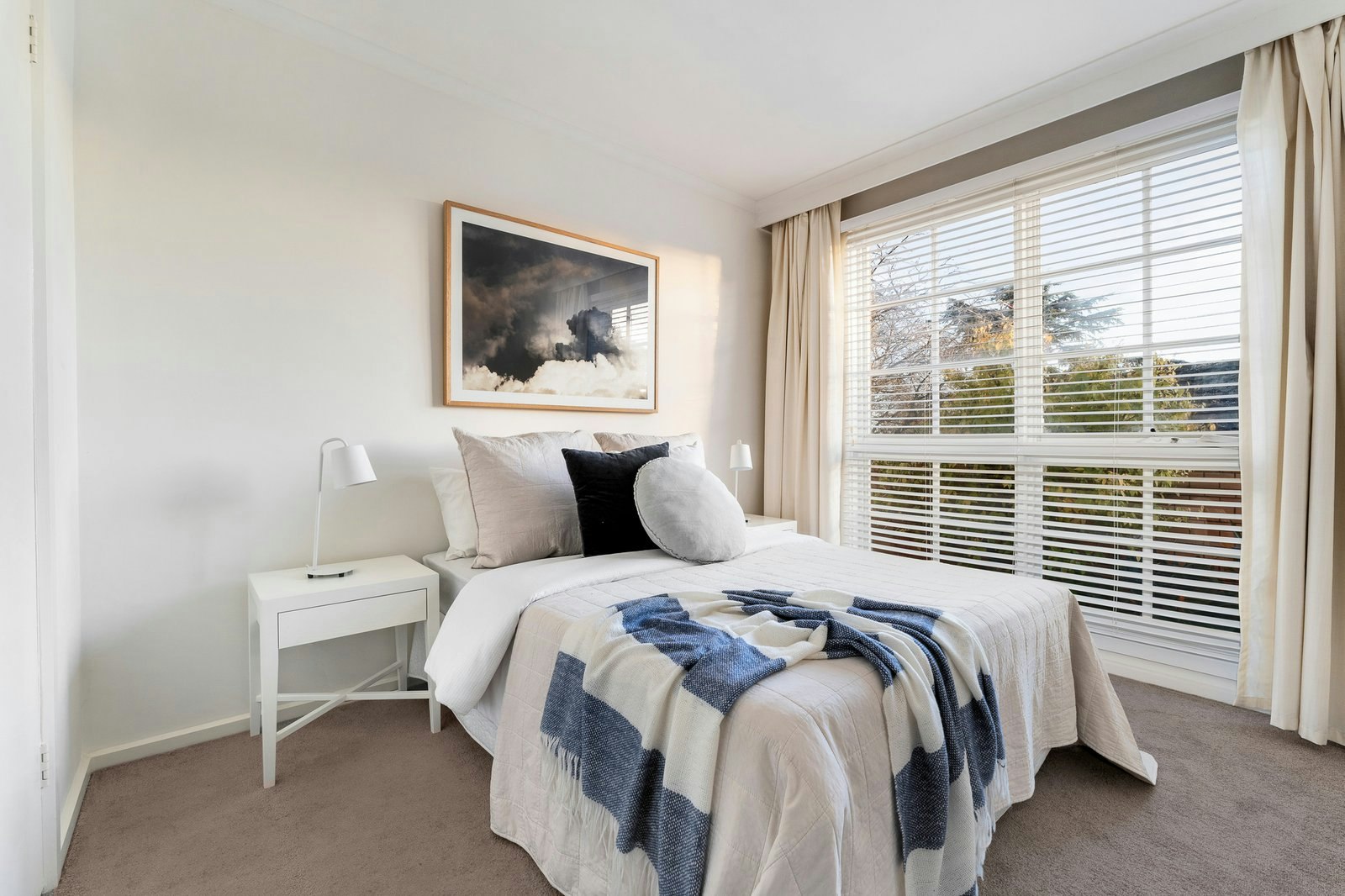 1/15 Essex Road, Surrey Hills, 3127