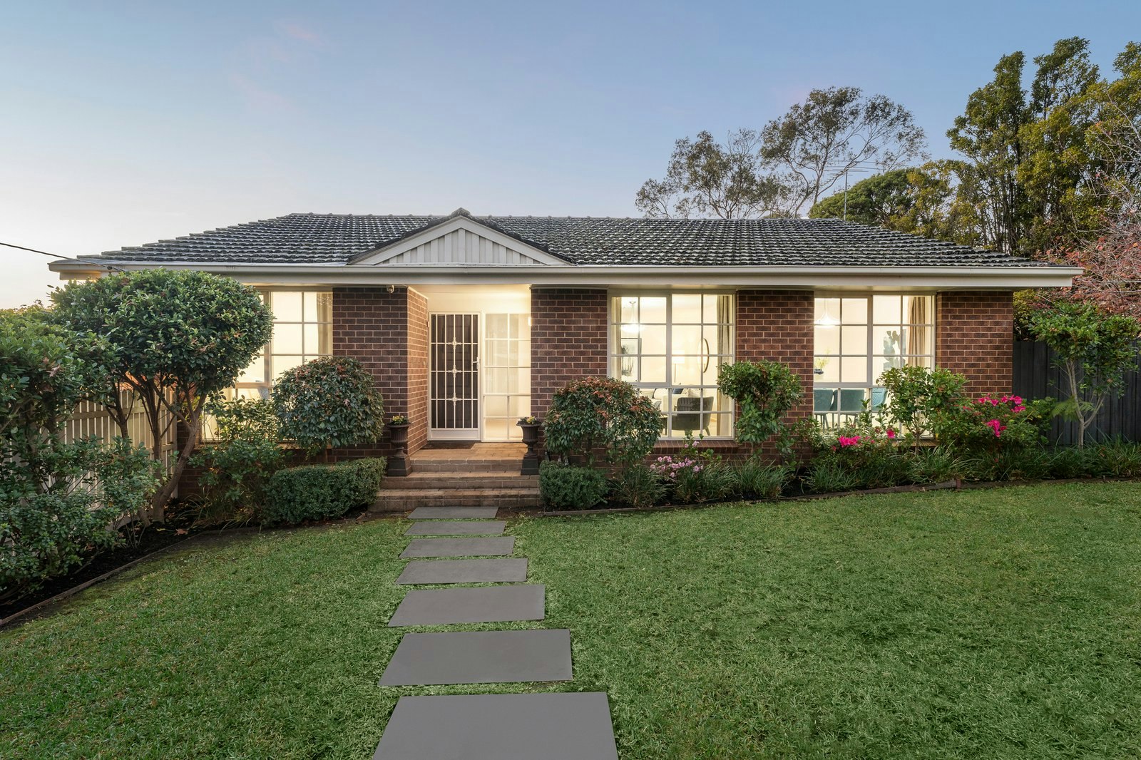 1/15 Essex Road, Surrey Hills, 3127