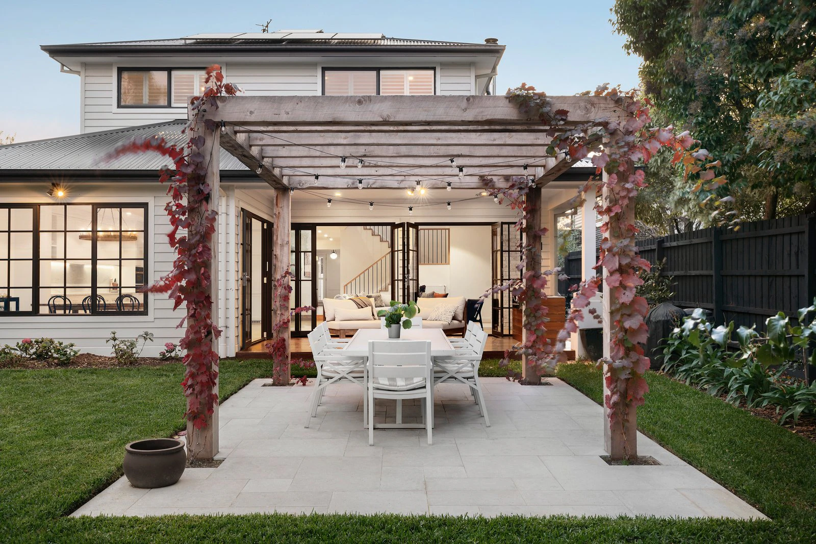 2 Earlsfield Road, Hampton, 3188