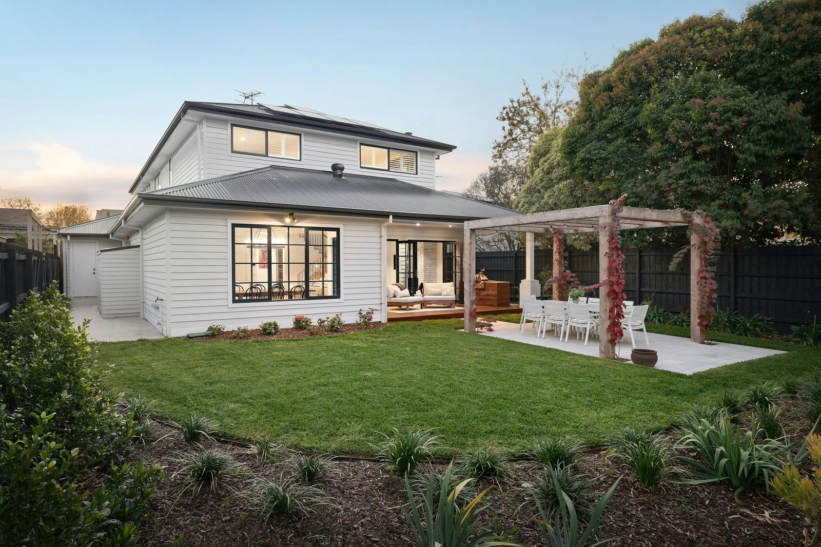 2 Earlsfield Road, Hampton, 3188