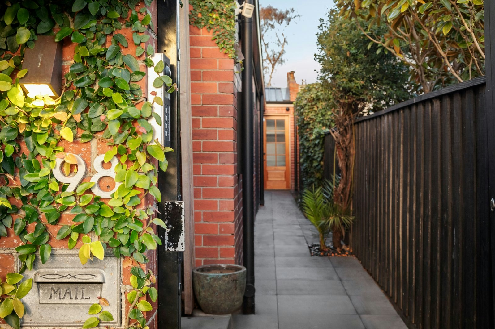 98 Pickles Street, South Melbourne, 3205
