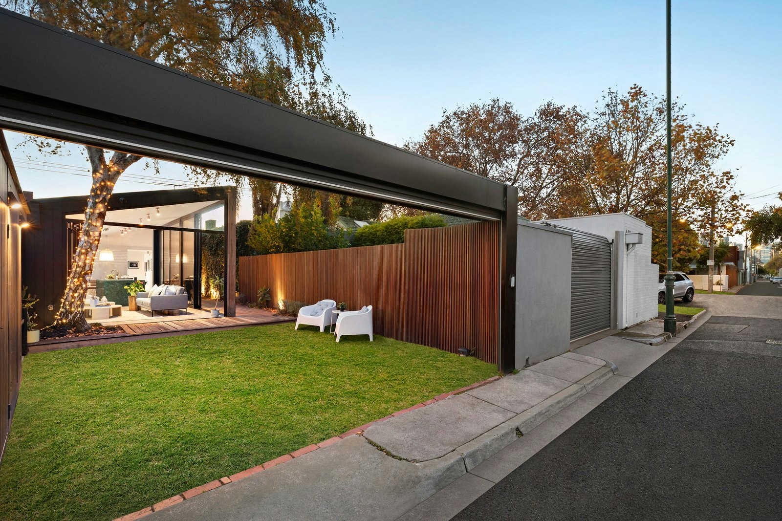 98 Pickles Street, South Melbourne, 3205