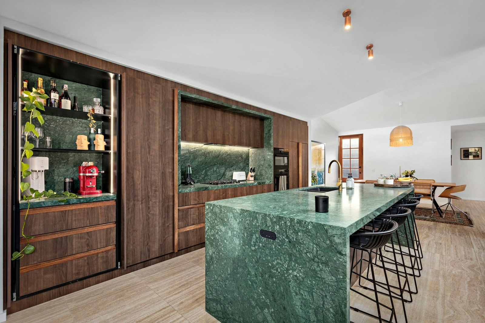 98 Pickles Street, South Melbourne, 3205