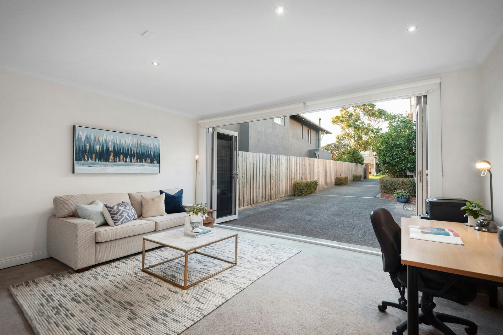 2/52 Arkaringa Crescent, Black Rock, 3193