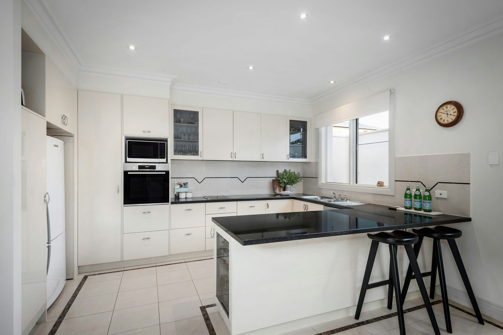 2/52 Arkaringa Crescent, Black Rock, 3193