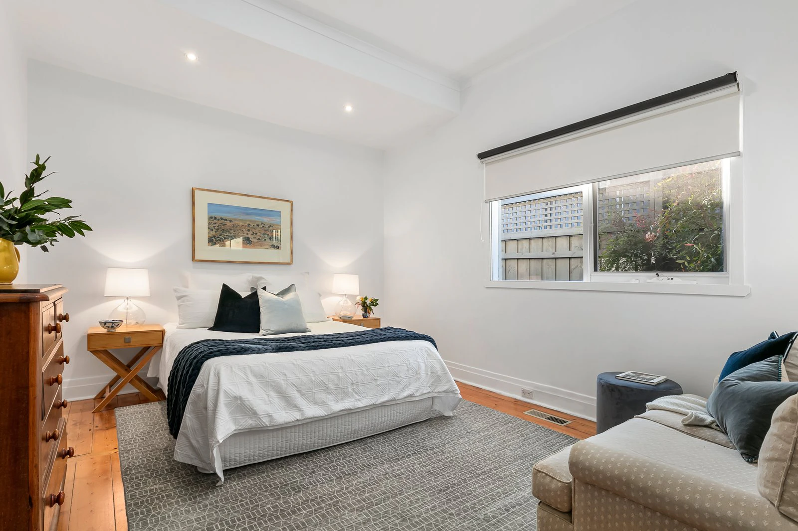 102 Middlesex Road, Surrey Hills, 3127