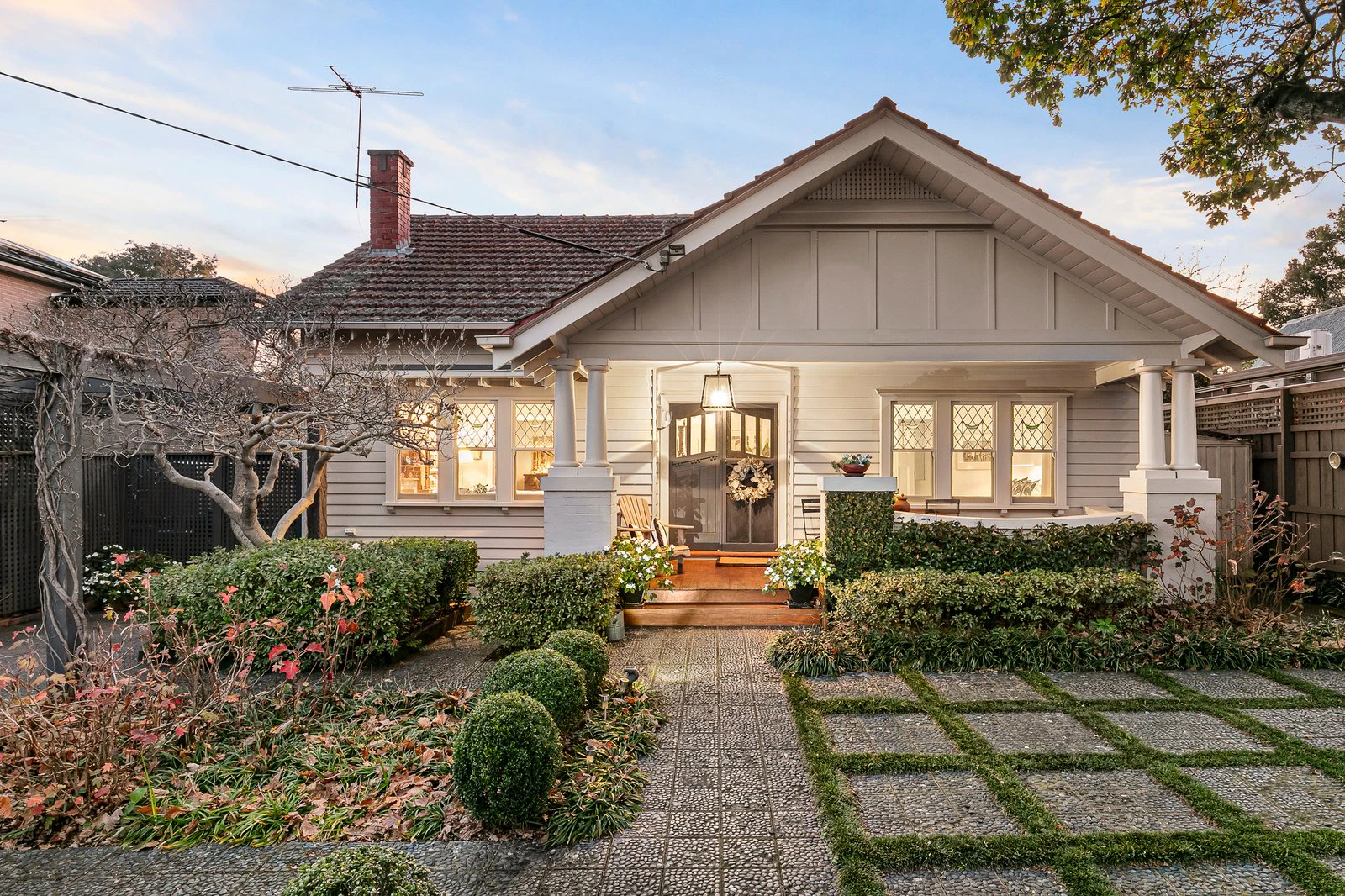 102 Middlesex Road, Surrey Hills, 3127