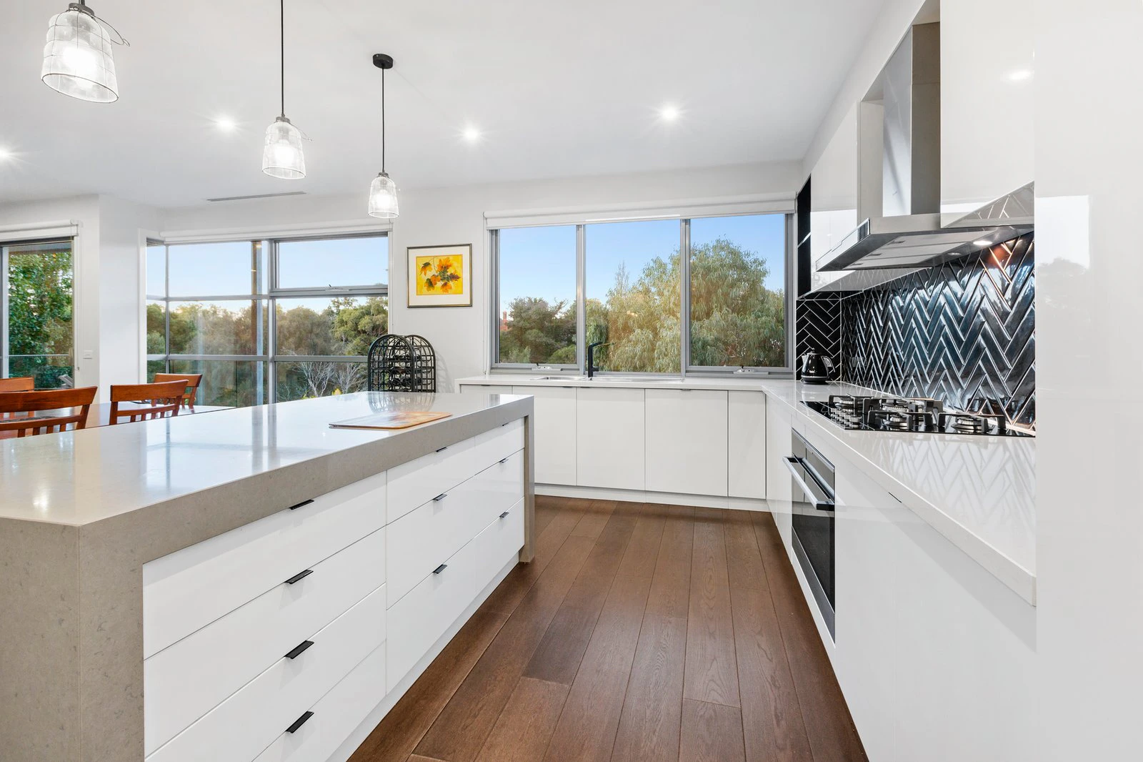 12 Flame Tree Grove, Mornington, 3931