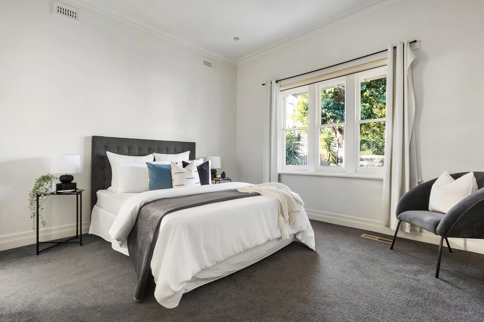 52 Martin Road, Glen Iris, 3146