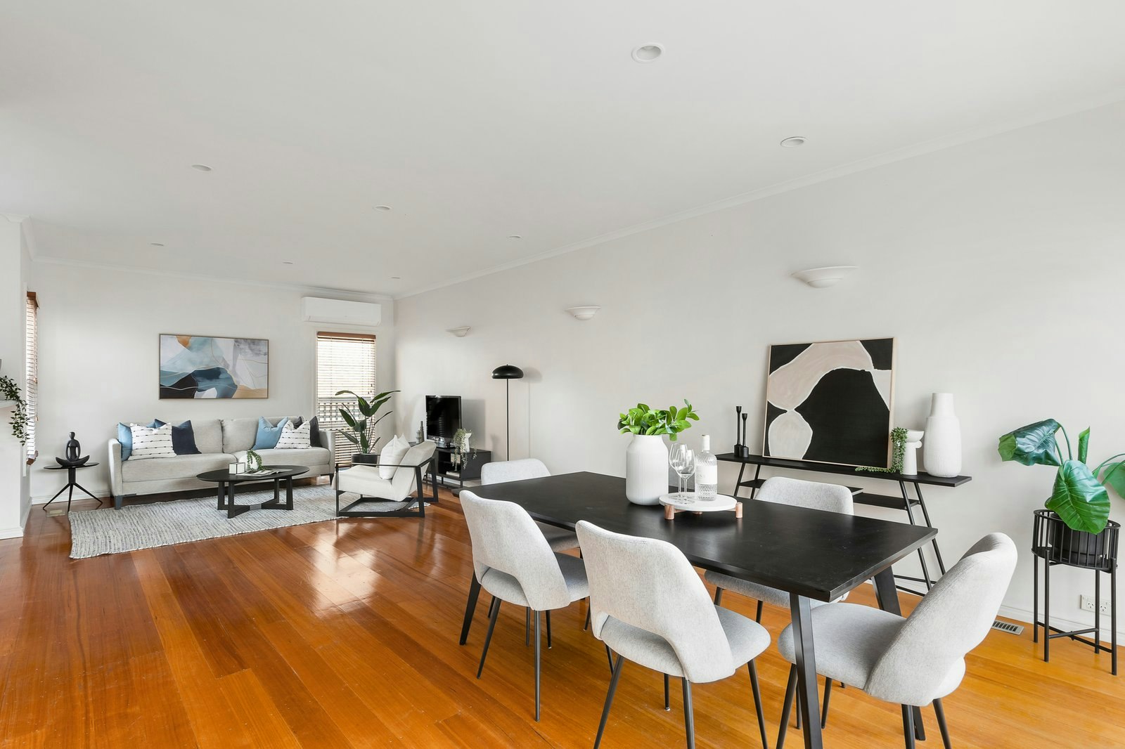 52 Martin Road, Glen Iris, 3146