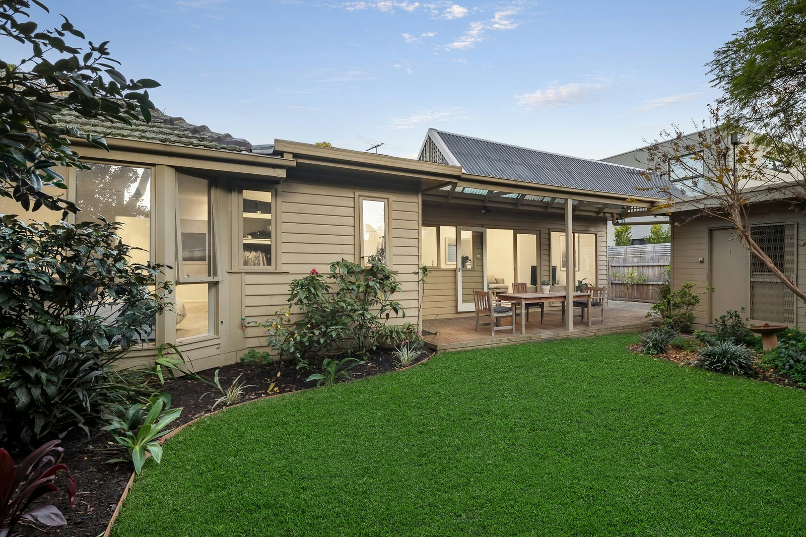 6 Sunhill Road, Glen Iris, 3146