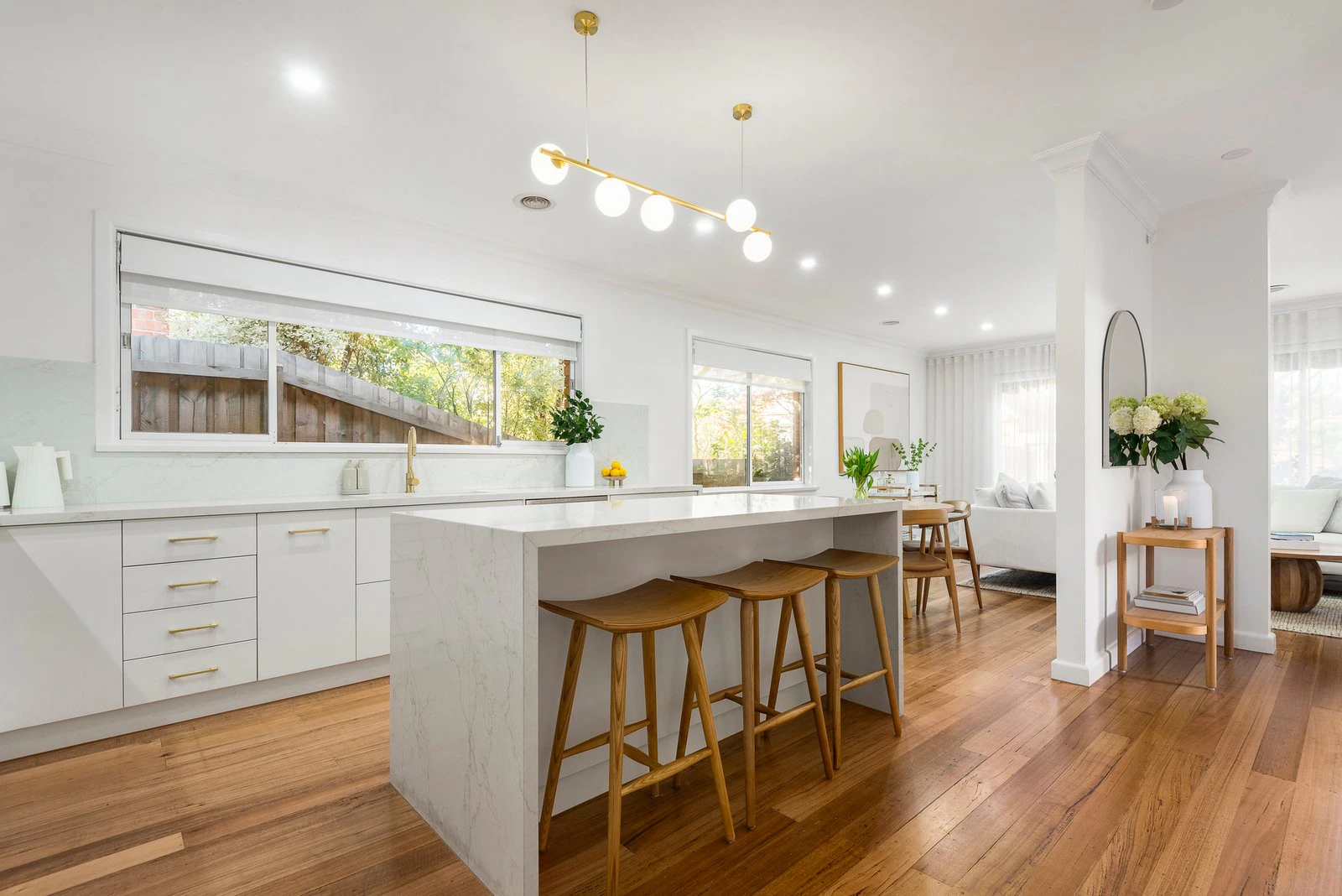 4/3 Montrose Street, Surrey Hills, 3127