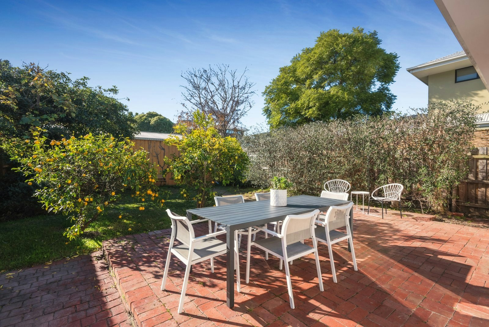 33 Latrobe Street, Cheltenham, 3192