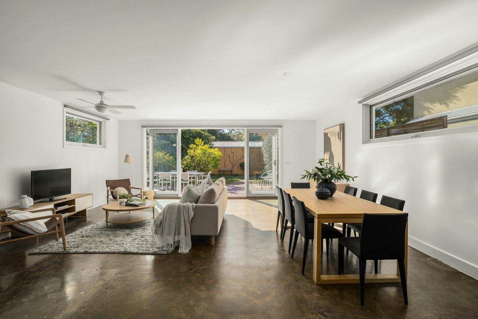 33 Latrobe Street, Cheltenham, 3192