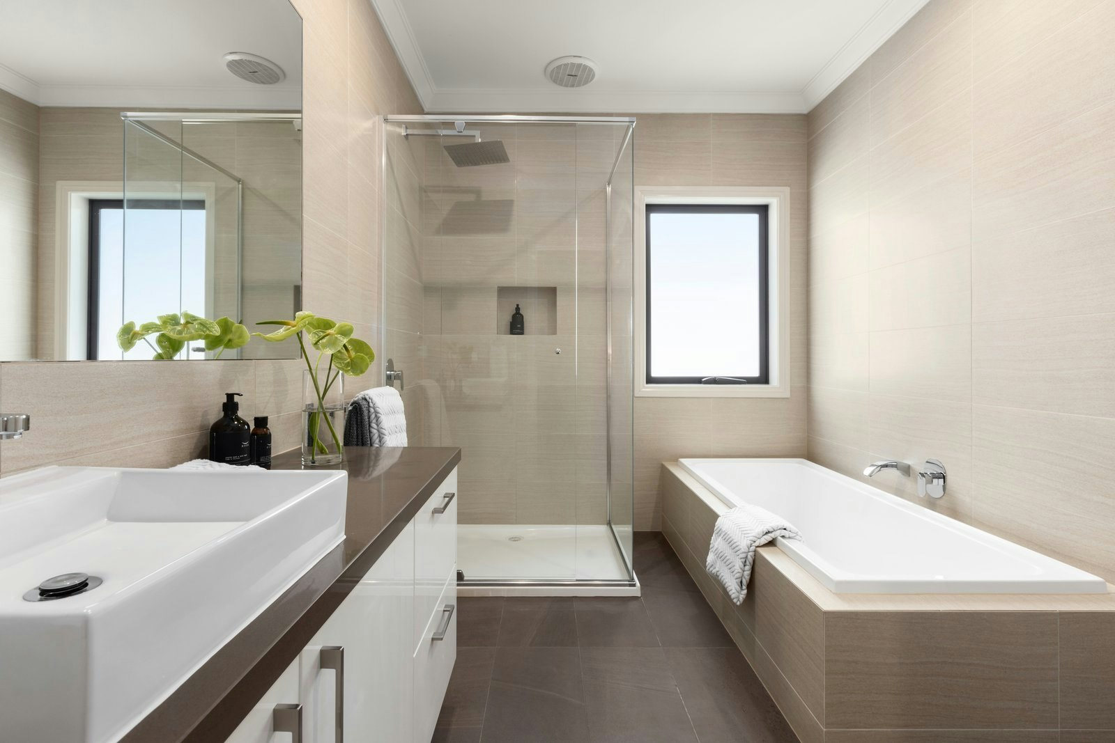 4 Chessell Street, Mont Albert North, 3129