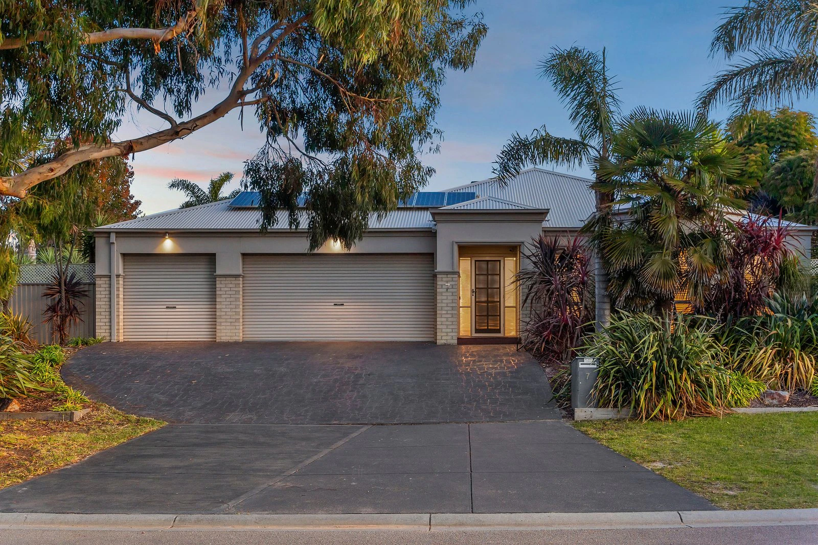 7 Ben Drive, Mornington, 3931