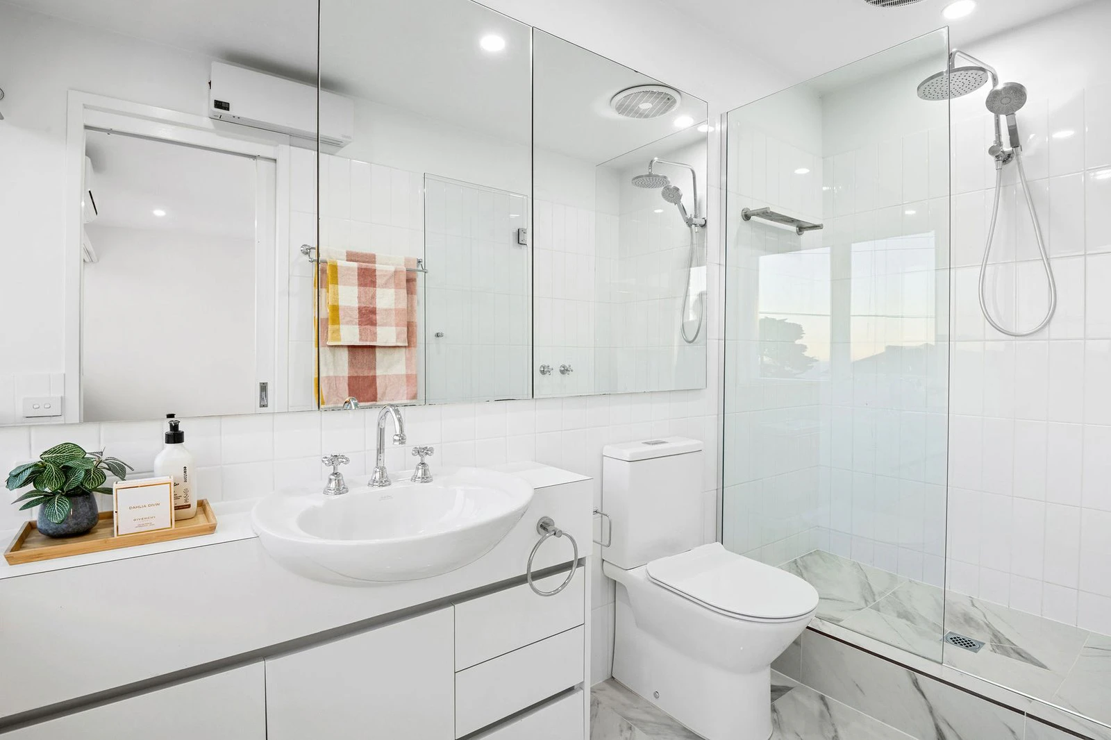 46 Two Bays Crescent, Mount Martha, 3934