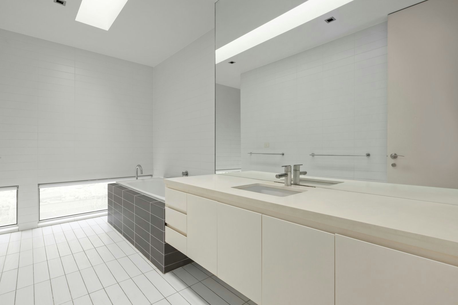 9 Duffryn Place, Toorak, 3142