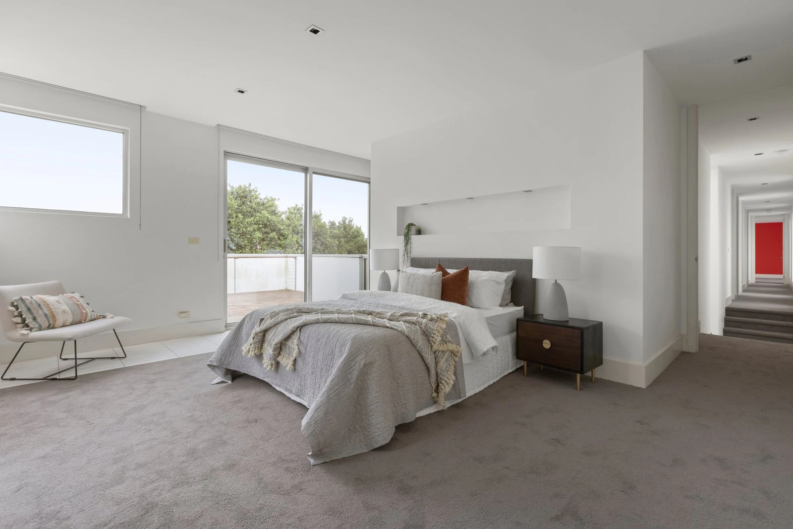 9 Duffryn Place, Toorak, 3142