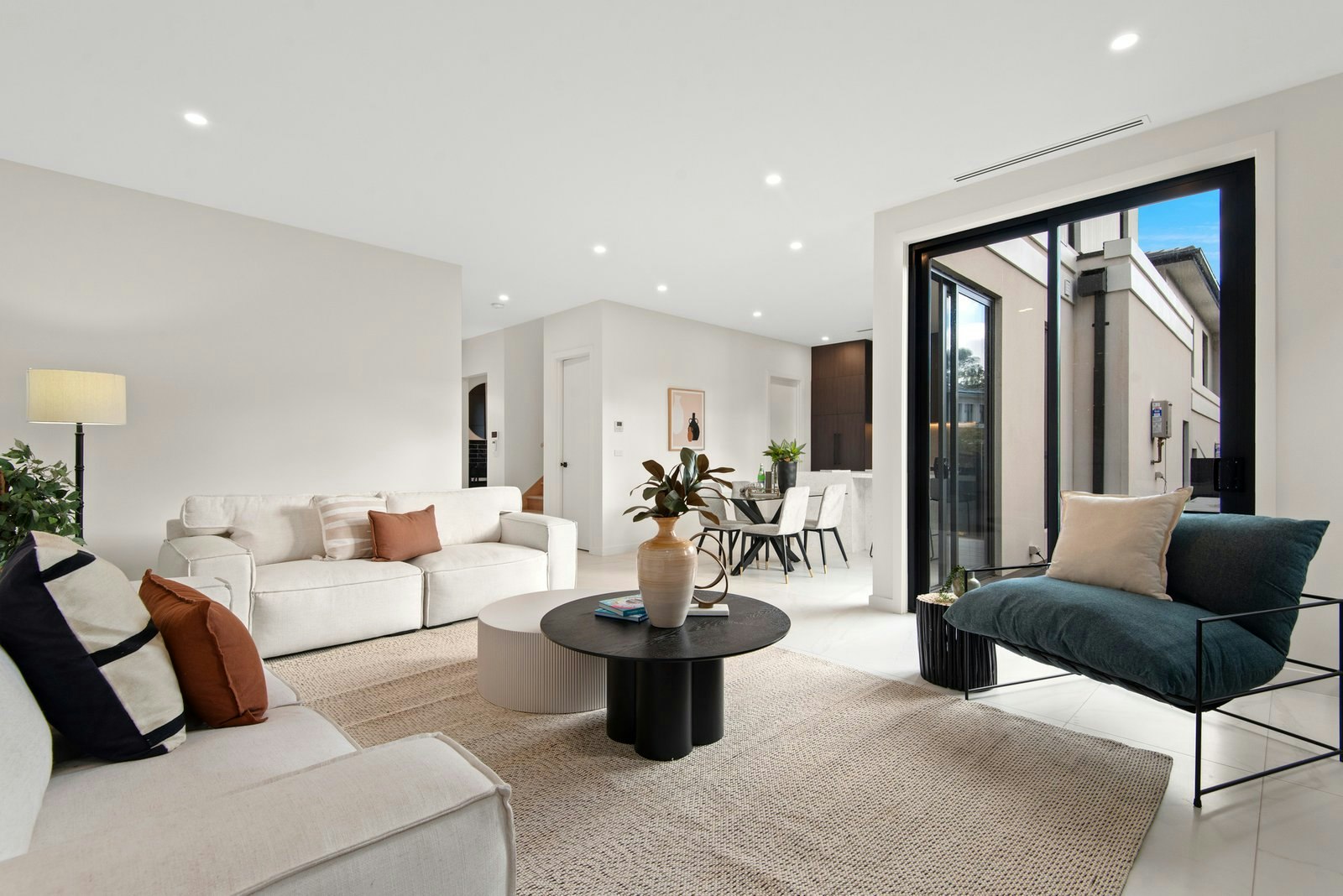 2/31 Kireep Road, Balwyn, 3103