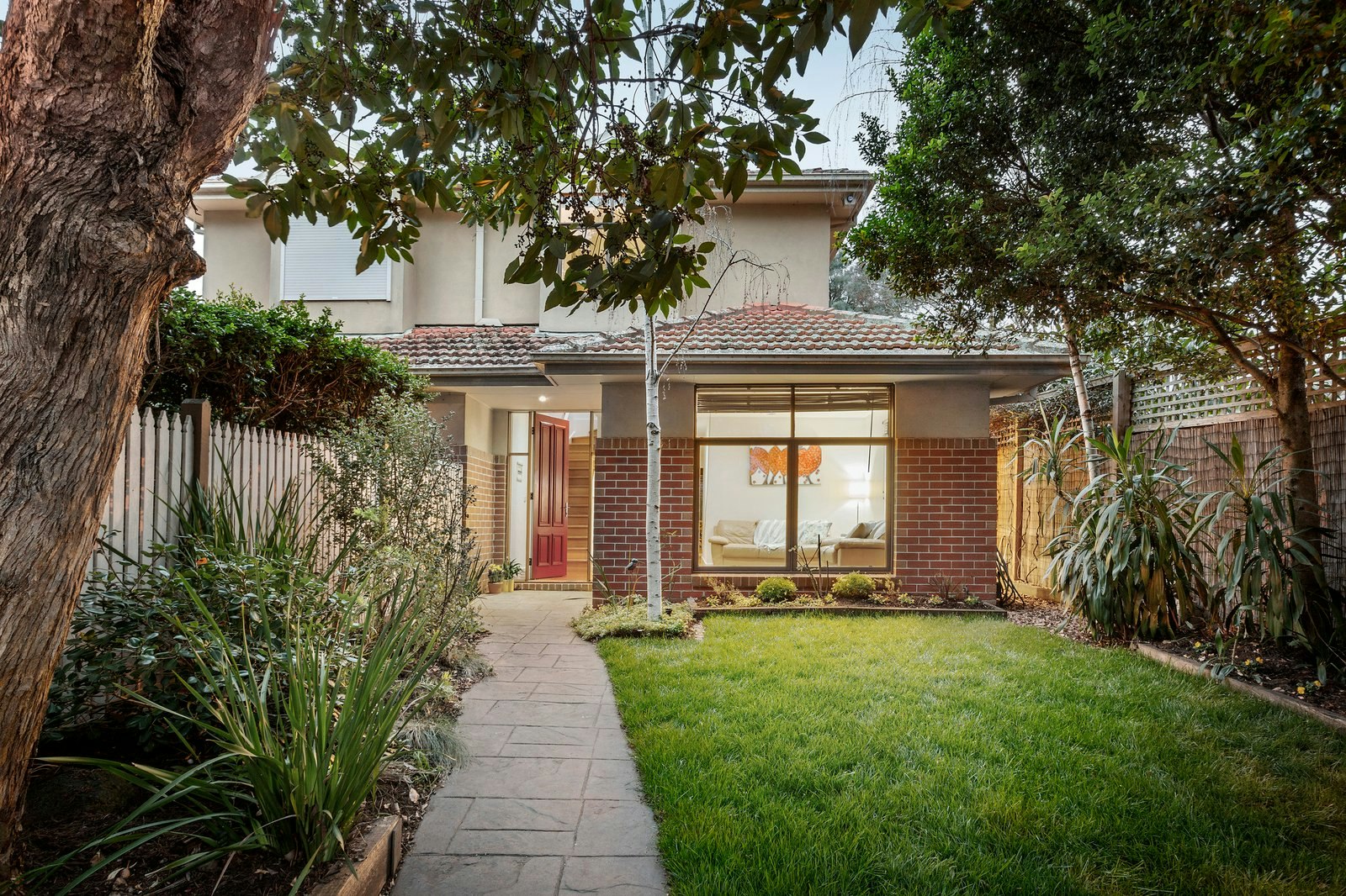 1/241 Tooronga Road, Glen Iris, 3146