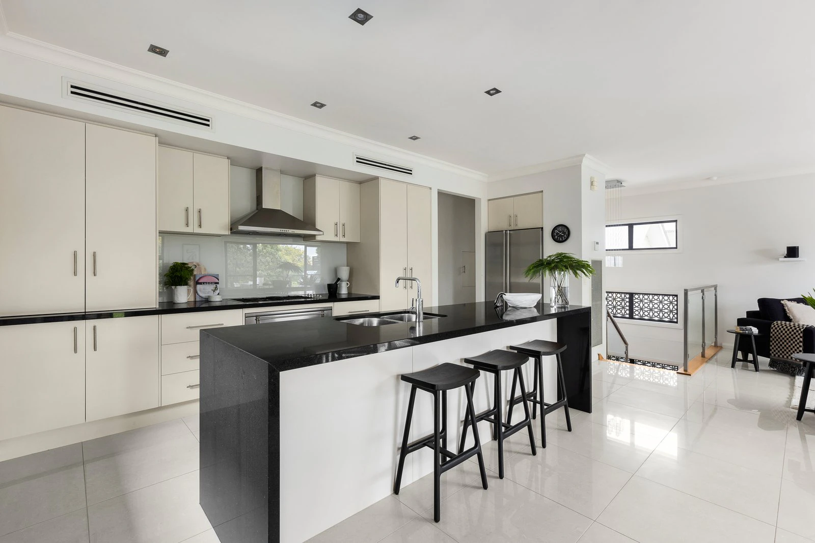 112 Eglinton Street, Kew, 3101