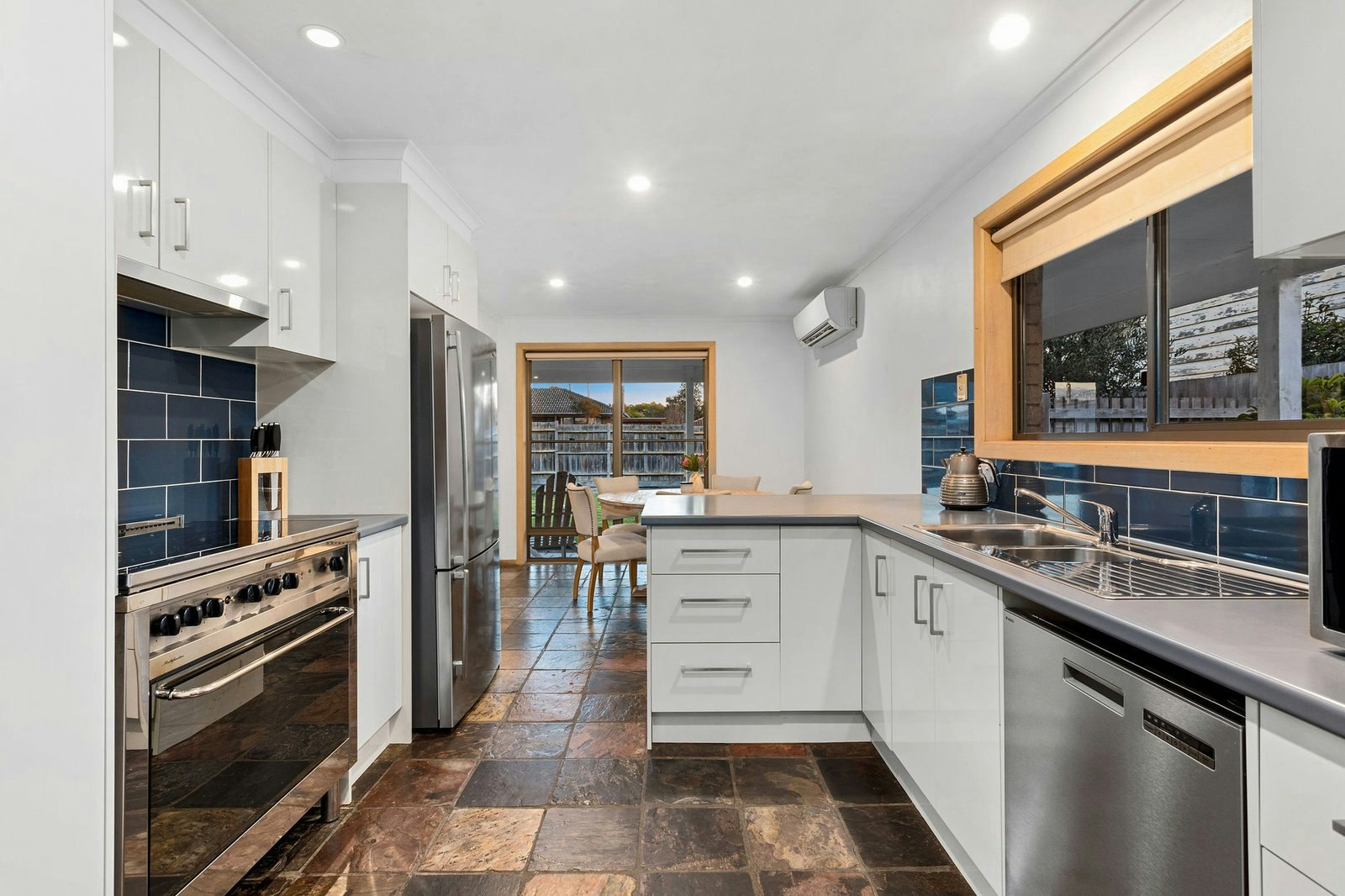 41 Bayview Road, Mornington, 3931