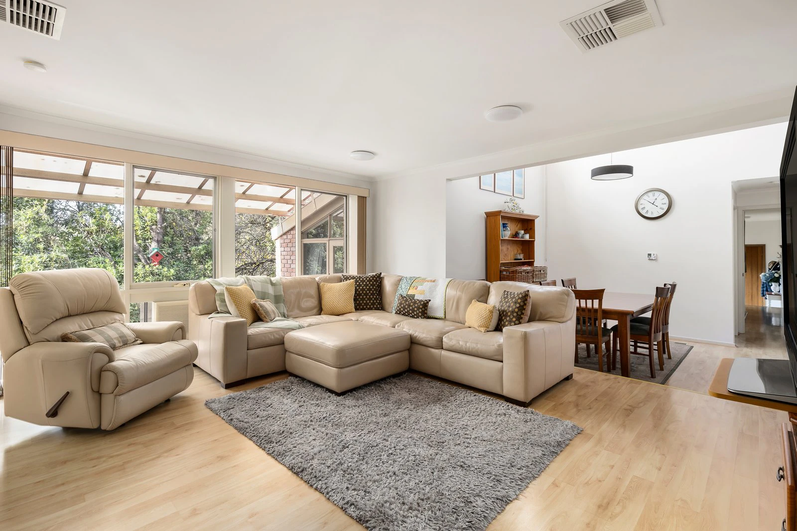 124 Landscape Drive, Doncaster East, 3109