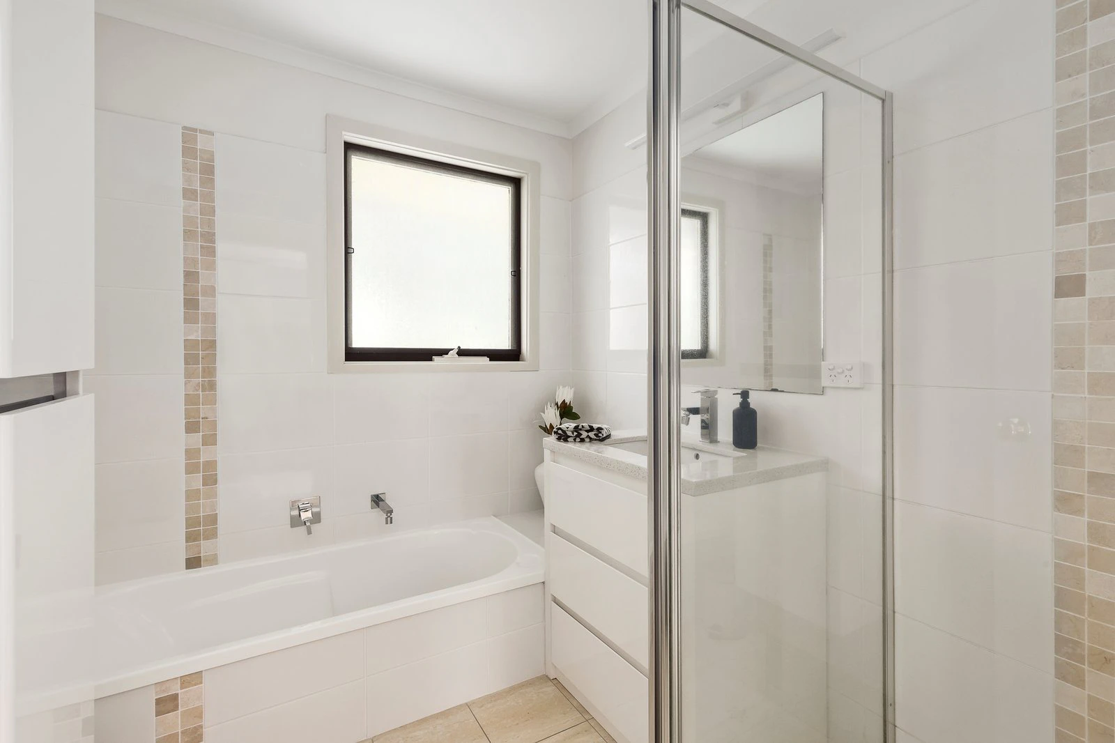 124 Landscape Drive, Doncaster East, 3109