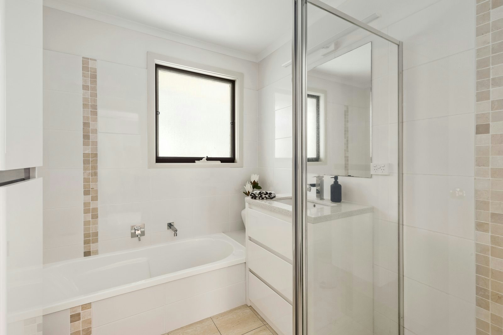 124 Landscape Drive, Doncaster East, 3109