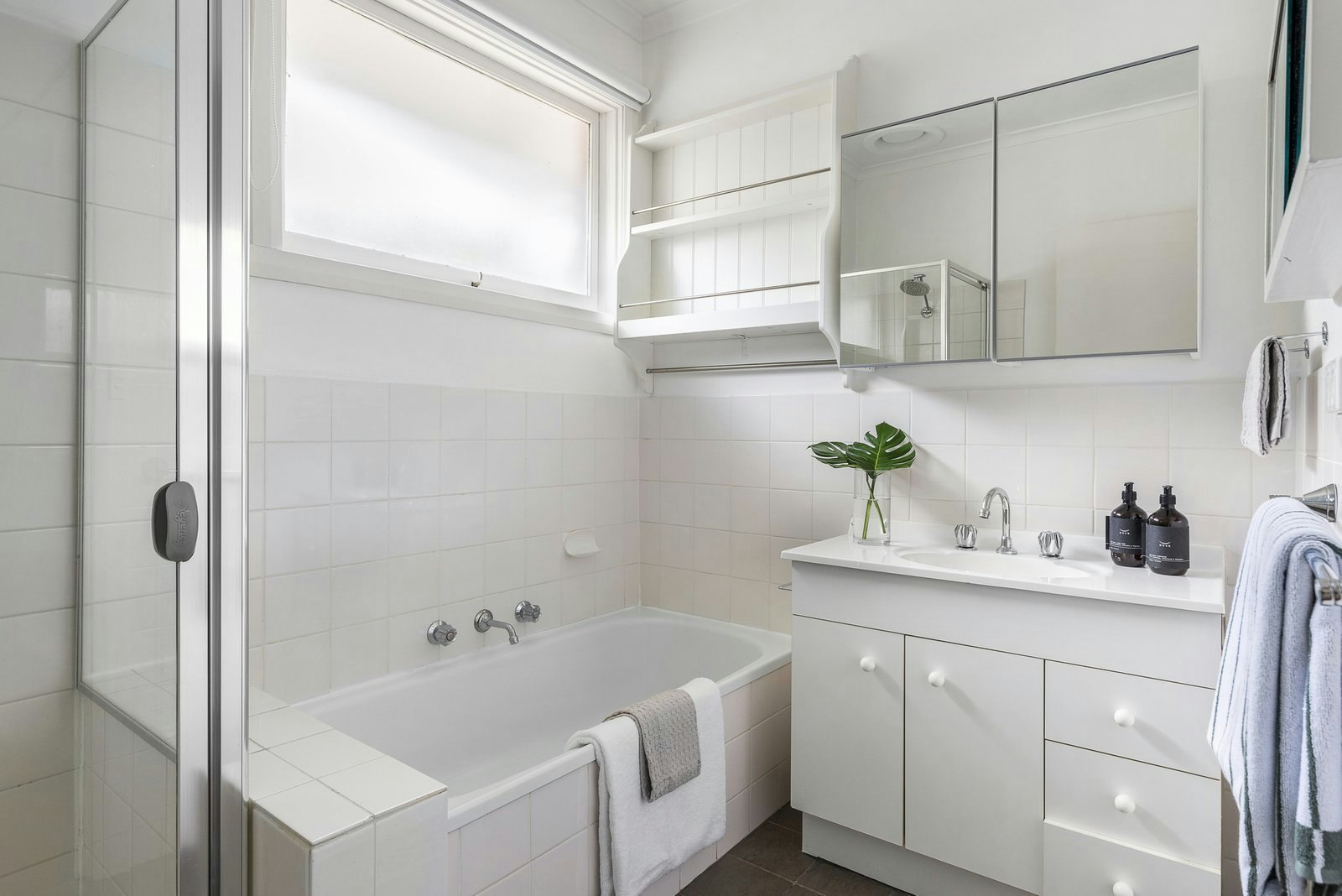 3/14 Lorne Parade, Mont Albert, 3127