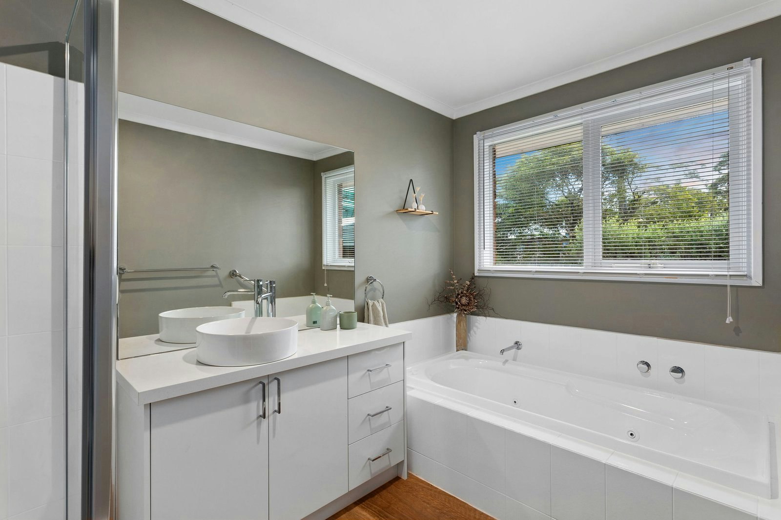 1/202 Mount Eliza Way, Mount Eliza, 3930