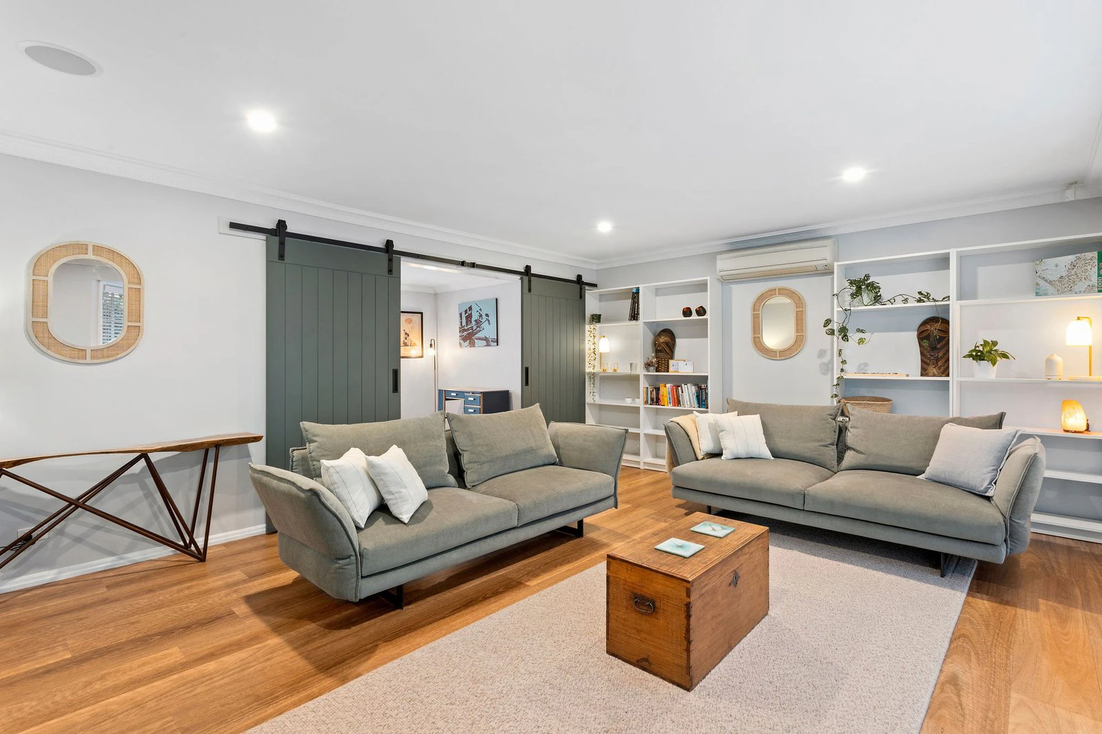 1/202 Mount Eliza Way, Mount Eliza, 3930