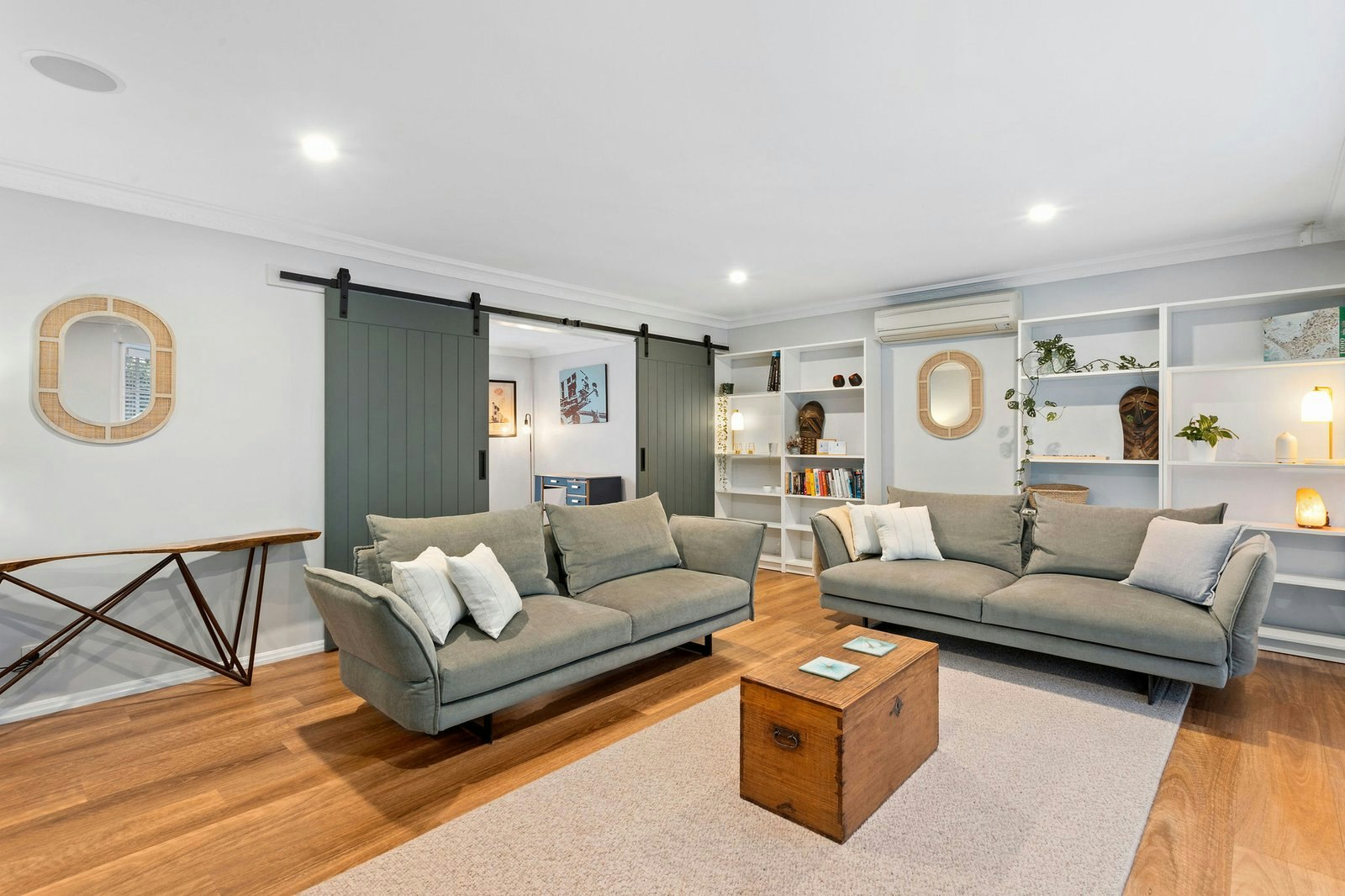 1/202 Mount Eliza Way, Mount Eliza, 3930