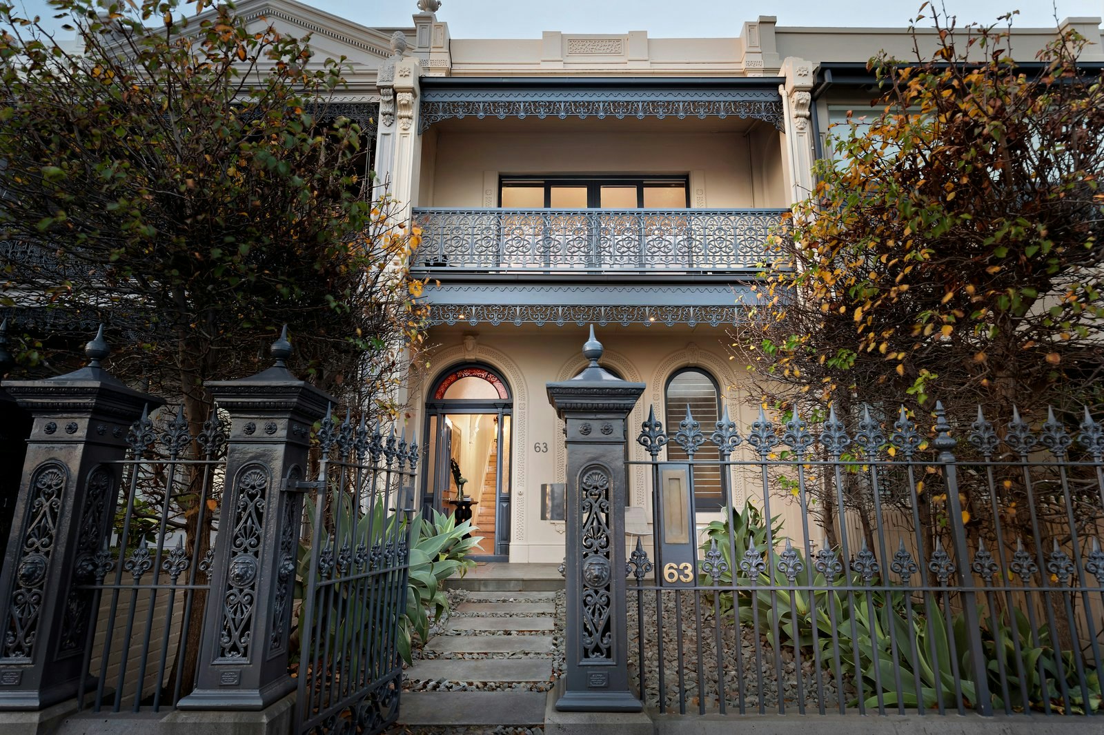 63 Beaconsfield Parade, Albert Park, 3206