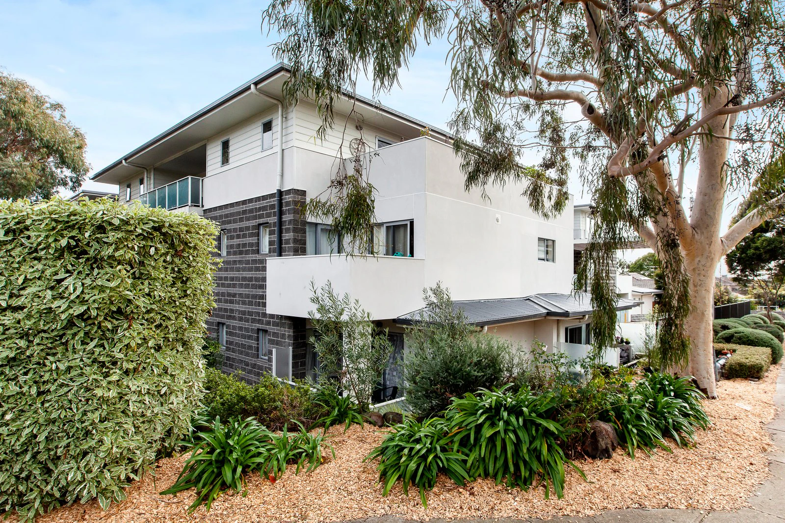 38/881 Doncaster Road, Doncaster East, 3109