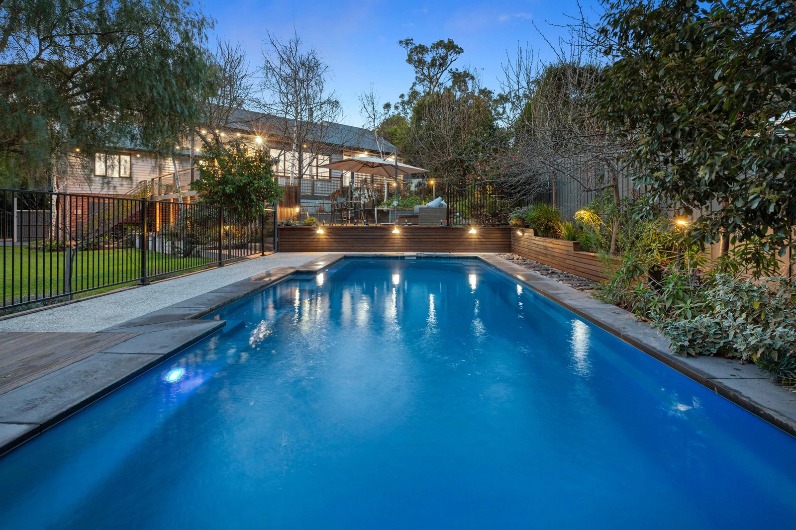 2 Moon Street, Mount Eliza, 3930