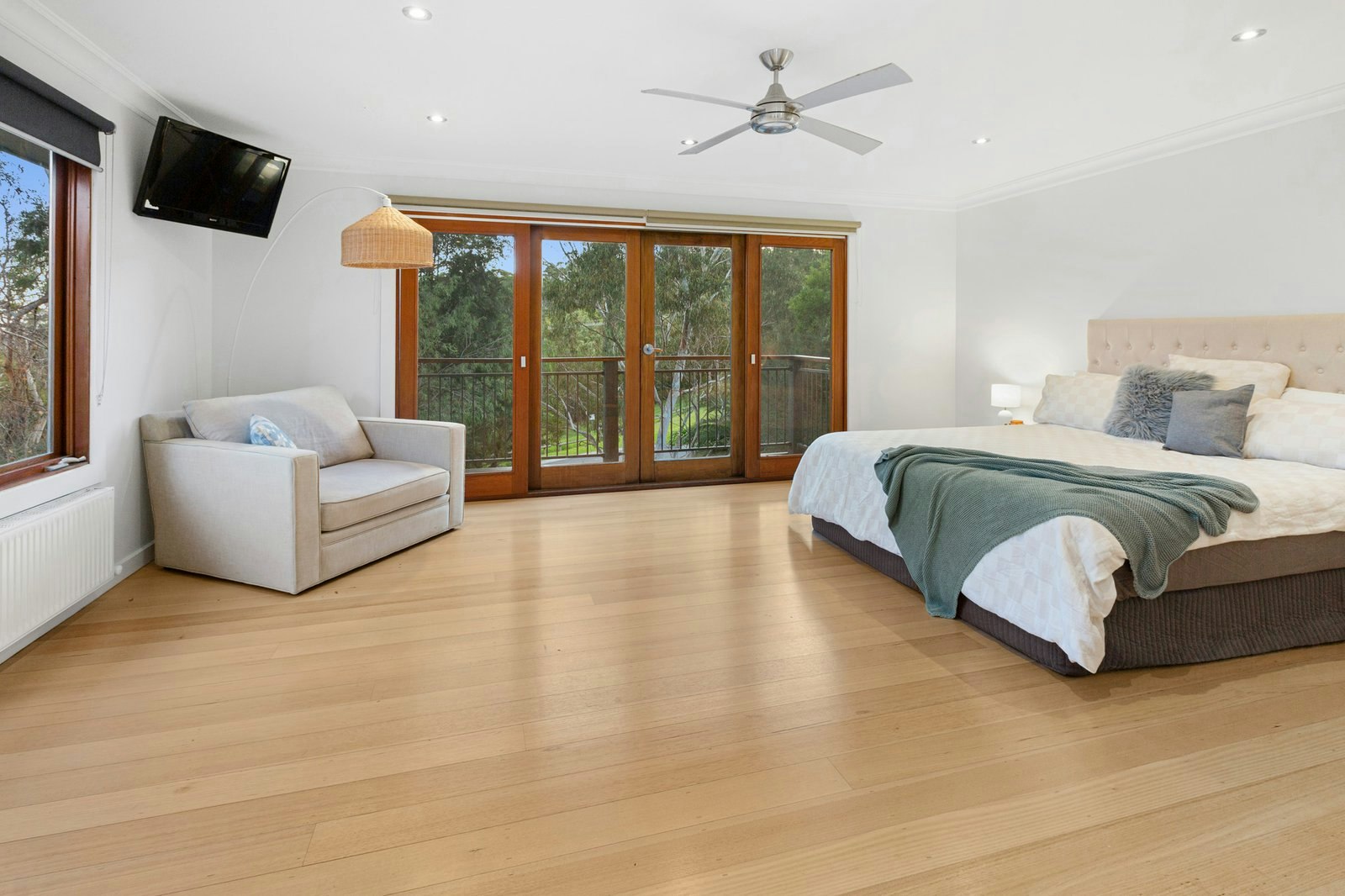 2 Moon Street, Mount Eliza, 3930